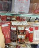 香港代购 雅诗兰黛超级红石榴抗氧护肤组合套装8件 含化妆包 划算