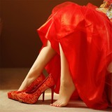 手工龙凤鞋刺绣婚鞋裙褂秀禾绣花鞋中式高跟红色结婚鞋防水台新娘