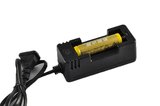 热卖26650/18650锂电池充电器单槽强光手电筒智能充电器座充包邮