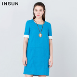 INSUN/恩裳春夏女装 蓝白拼接时尚短袖通勤H型连衣裙 94105080