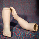 复古限量收藏品白色陶瓷弯胳膊直腿老古董陶瓷娃娃手脚配件单只