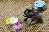 泰国熏香实木烛台工艺品 东南亚旅游纪念香薰香蜡 小象背烛台-跪