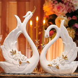 实用结婚礼物新欧式摆件天鹅家居装饰品创意礼庆品客厅陶瓷工艺品