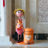 可爱创意卡通个性欧美式铁皮娃娃有盖脚踏垃圾桶客厅卧室垃圾筒