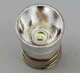 2006年龙裕玉器玉石珠宝翡翠陶瓷鉴定专用9V强光氙气灯充电手电筒