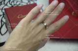 专柜正品Cartier 螺丝纹18K黄金love窄版卡地亚情侣戒指 B4085000