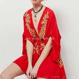 夏季女装红色V领宽松显瘦喇叭袖和服波西米亚刺绣收腰连衣裙短裙