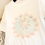 立体花朵韩国甜美清新贴布图案宽松圆领短袖T恤女 夏装白粉色上衣