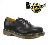 香港正品代购Dr.Martens马丁靴1461 3孔经典黑色硬皮帅气女休闲鞋