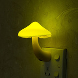 光控感光LED小夜灯家居婴儿喂奶床头夜灯卧室灯儿童黄色蘑菇夜灯