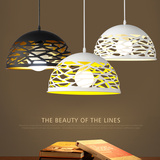 新款北欧铁艺镂空吊灯简约创意餐厅咖啡办公室单头餐吊灯个性灯罩