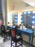 新款欧式蓝色烤漆梳妆台桌专业影楼化妆台带灯理发镜台化妆镜
