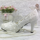 韩版蕾丝水晶婚鞋新娘伴娘工作白色水钻女高跟防水台花朵珍珠单鞋