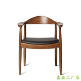 北欧实木餐椅肯尼迪总统椅复古咖啡厅桌椅组合家用扶手靠背书桌椅