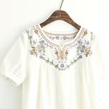 2016夏季新款日系森女系花朵刺绣套头短袖T恤衬衫女小V领棉麻衬衣