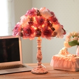 LED节能 台灯欧式田园玫瑰灯卧室结婚时尚居家实用床头灯新婚礼物