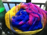 美到爆！印度进口彩虹渐变色围巾串珠超薄尼泊尔扎染丝巾猫力同款