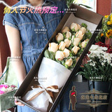 福州鲜花店送花上门同城鲜花速递红白玫瑰花束礼盒送女友母亲生日