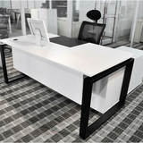 北京办公家具时尚经理桌 黑白钢架主管桌总裁桌 板式大班台可定制