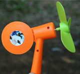 儿童手摇风扇玩具地摊货源批发迷你学生便携创意可爱手拿风扇