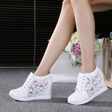 韩版春季新款运动单鞋纯白色蕾丝水钻休闲女鞋厚底内增高跟松糕鞋