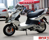 新款雅马哈 改装鬼火一代 摩托车 RSZ125 150踏板车 燃油助力车