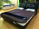 现代简约时尚黑色头层牛皮真皮床1.8米 双人床主卧床小户型软体床