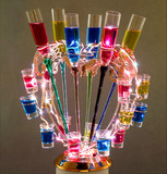酒吧鸡尾酒杯架LED充电发光心形酒架沙滩杯架子弹杯架创意心型