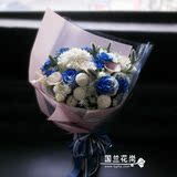厦门鲜花速递11朵蓝白进口厄瓜多尔玫瑰白绣球花束同城鲜花速递