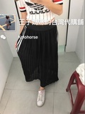 台灣正品Adidas三葉草女款黑白經典運動休閒半身長裙子AJ8521