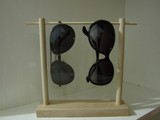 实木眼镜装饰道具实木眼镜展示架创意近视镜陈列架子墨镜收纳悬挂