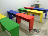 厂家直销学生课桌椅美术桌彩色组合幼儿园培训桌中小学生双人课桌