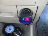 特价 迷你车载电压计 数字显 汽车电压器检测 电瓶电压表监测仪
