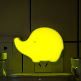 创意LED光控声控小夜灯大象闪电热气球云朵智能蘑菇壁灯