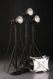 U2 BT3003超值3X1000W电箱套装闪光灯影视灯广告家具拍摄影棚器材