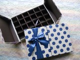 批发高档双开式巧克力礼盒费列罗礼物包装盒川崎玫瑰盒点心盒特价