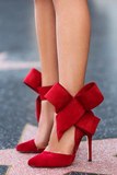 红色婚鞋 婚宴鞋 夸张蝴蝶结脚环绑带尖头高跟细跟女单鞋婚鞋首选