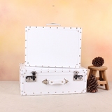 复古带锁白色手提箱短途旅行箱行李箱装饰箱皮箱橱窗摆设道具木箱