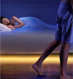智能创意小夜灯LED床底灯人体感应节能灯起夜灯卧室儿童房灯带