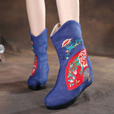 老北京布鞋女靴加绒棉靴坡跟绣花靴子民族风短靴中国风低筒女棉鞋