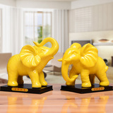 德化陶瓷招财大象工艺品风水摆件吸财象一对家居办公室瓷器摆设黄