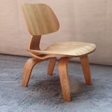 伊姆斯创意矮高款曲木弯板椅餐椅木凳休闲椅四脚小狗椅样板房椅子