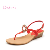 Daphne/达芙妮2015夏季新款 时尚低坡跟水钻夹趾女凉鞋1015303019