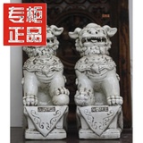 王炳荣仿古瓷器民国雕塑白釉狮子一对古董古玩收藏品厂货名家摆件