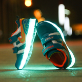 品牌童鞋夏季新款网布发光鞋USB充电男孩运动鞋青少年LDE闪灯鞋