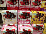 日本MEIJI 明治雪吻巧克力冬季限定款三种口味纯巧克力草莓大豆粉