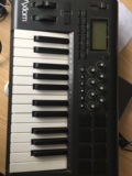 M audio axiom 25键 midi键盘