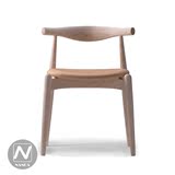 设计师牛角椅北欧实木餐椅小户型古典餐凳咖啡厅酒店中餐靠背椅子
