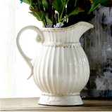 简欧陶瓷 欧式贵气单耳壶状米白色客厅家居装饰摆饰花瓶