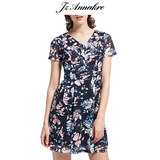 JZ旗下ANNAKRO/安娜蔻女装夏新款修身花朵印花显瘦V领短袖连衣裙